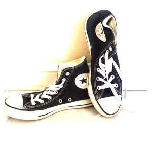 Converse in great condition!